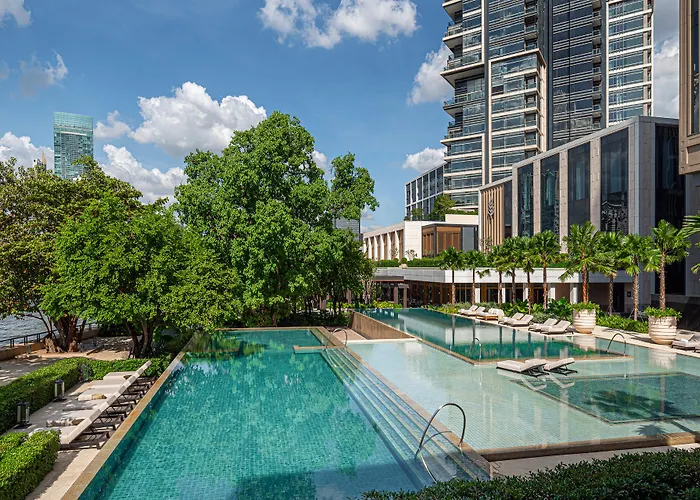Four Seasons Hotel Bangkok at Chao Phraya River